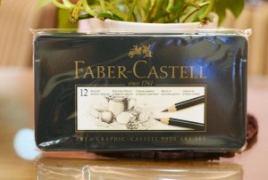 【芥菜籽文具】//FABER-CASTELL 輝柏// 9000 藝術家繪圖素描鉛筆 (12入) 2H~8B